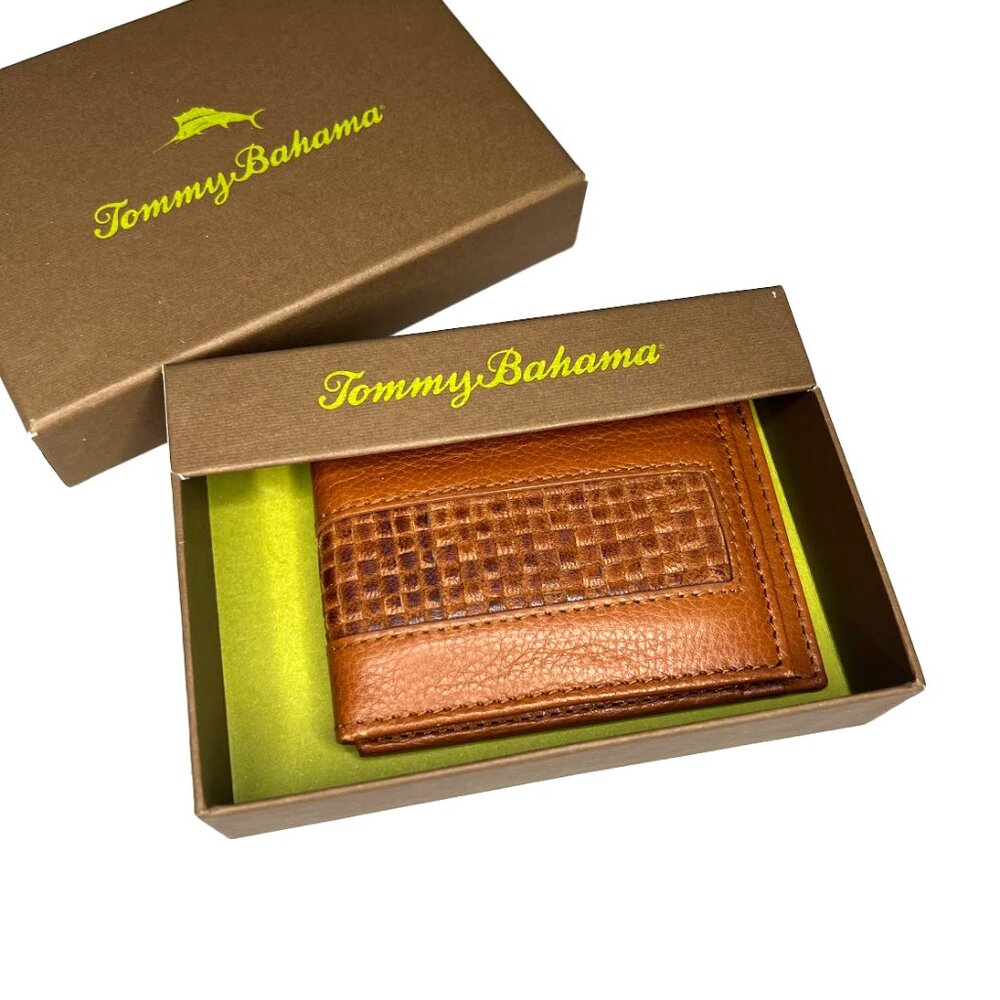 Tommy Bahama Brown Woven Leather Inlay Magnetic Card Holder New in Box